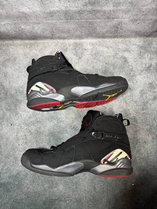 Size 11 | Jordan 8 Playoff No Box | Pre-Owned main image 2